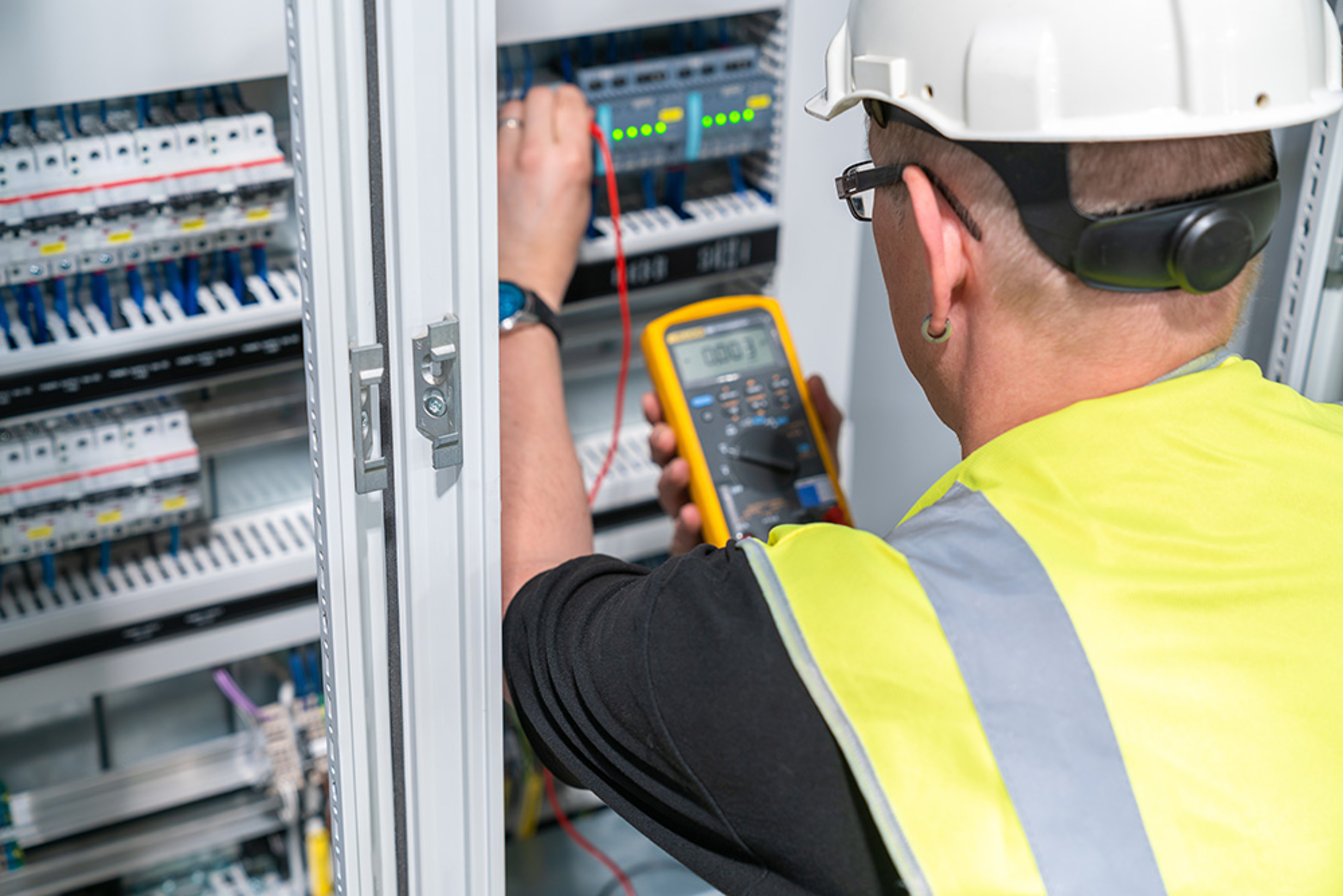 Elektroanlagen-Kontrolle bei INNOBLICK Elektrotechnik GmbH in Kornwestheim