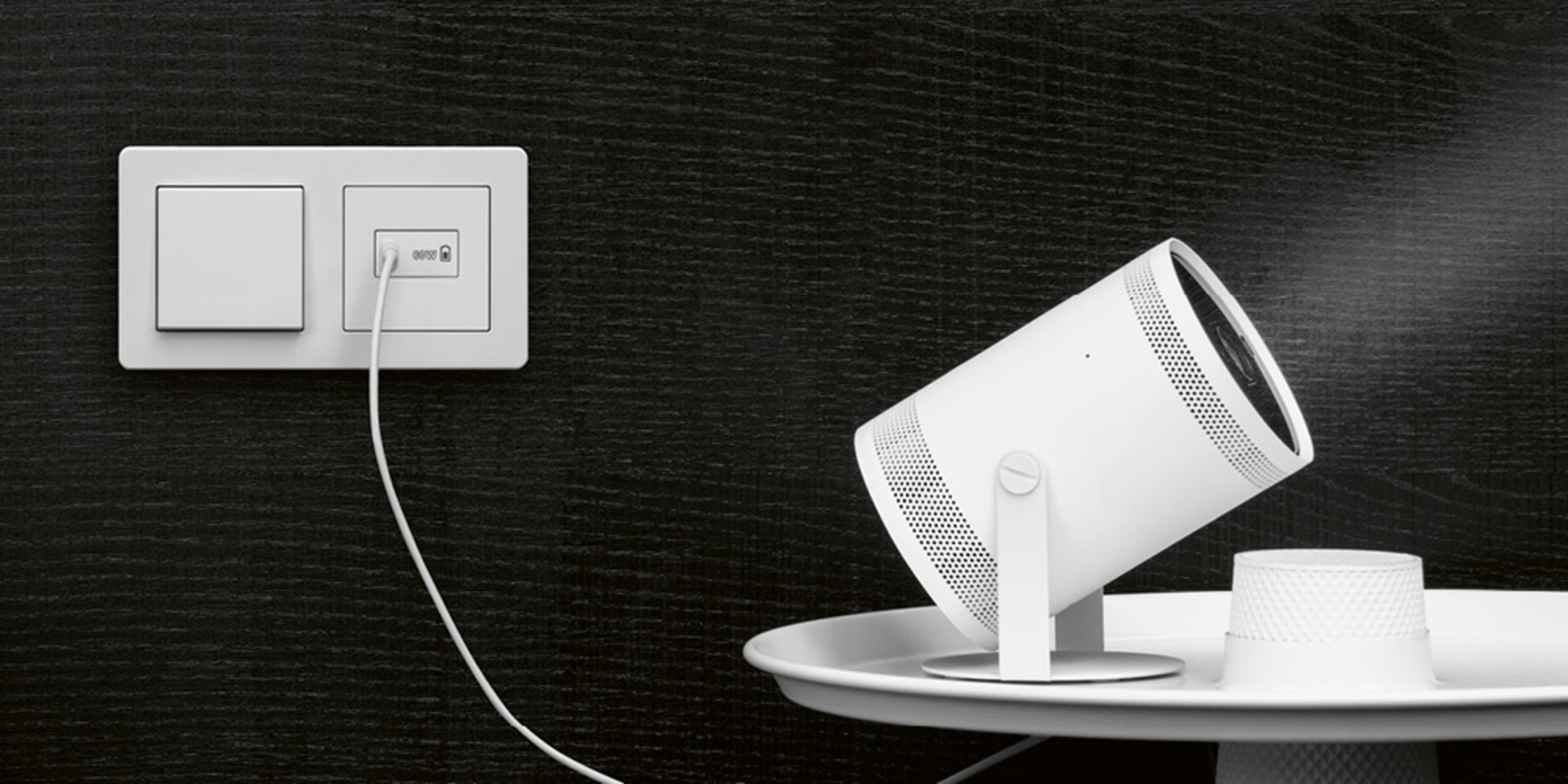 Ladegerät USB PD 60 bei INNOBLICK Elektrotechnik GmbH in Kornwestheim